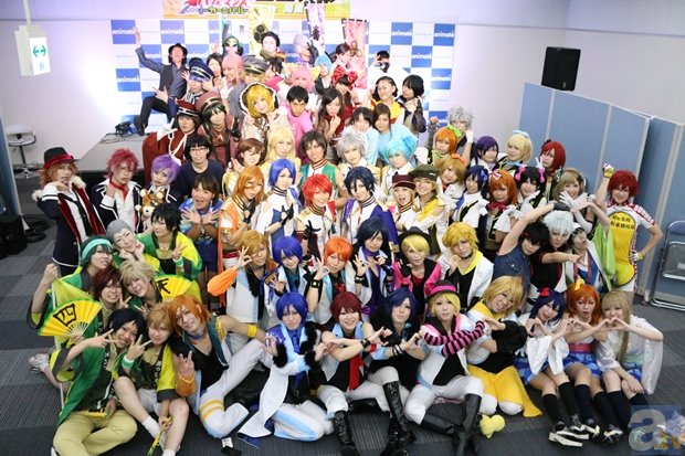 杨采妮密会梁咏琪许茹芸李心洁 欲女4人帮台北买醉_kaiyun.com(图1) 杨采妮密会梁咏琪许茹芸李心洁 欲女4人帮台北买醉_kaiyun.com(图1)