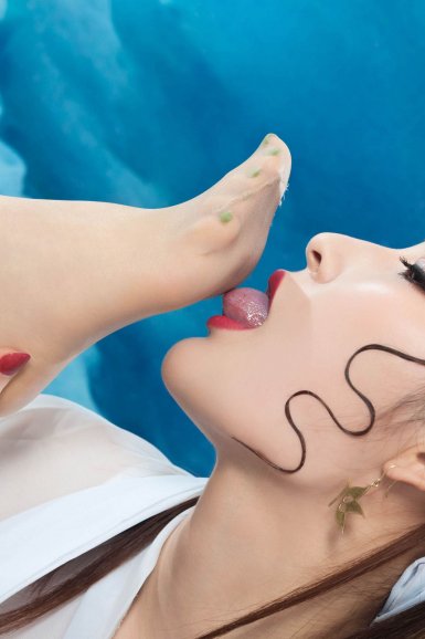 kaiyun.com:吴佩慈女儿照片曝光 将与富豪男友登记完婚(图1) kaiyun·开云(中国)官方网站