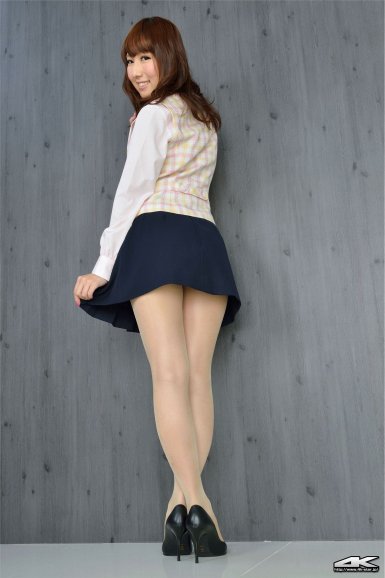 kaiyun·开云(中国)官方网站_惊魂7秒钟,货车在高速公路上失控、侧翻、旋转……(图3) kaiyun·开云(中国)官方网站_惊魂7秒钟,货车在高速公路上失控、侧翻、旋转……(图3)